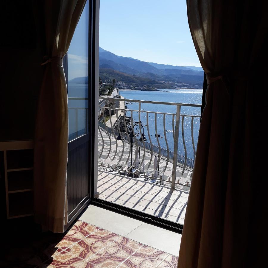 Il Molo Camere Per Vacanze Диаманте Екстериор снимка